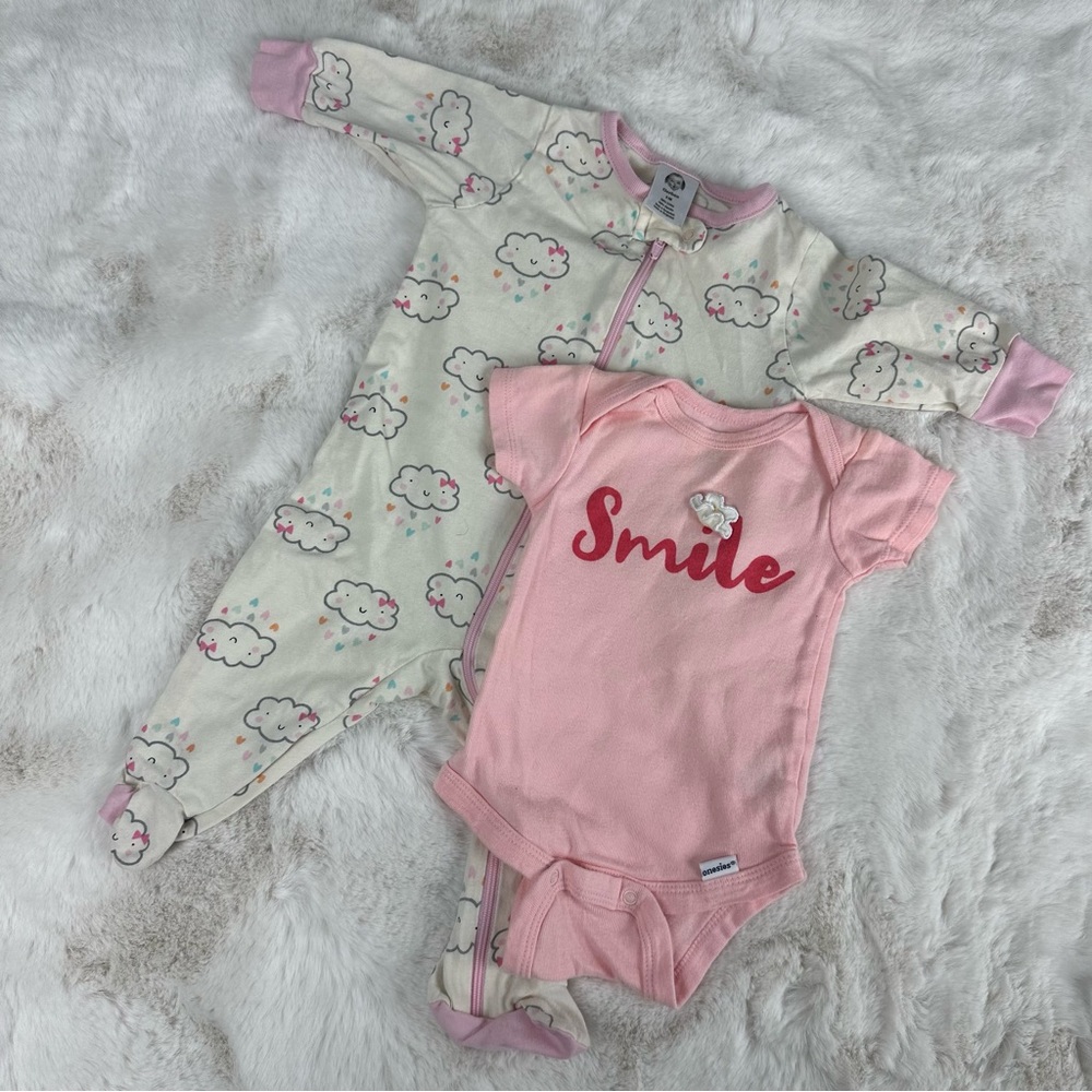 Gerber Pink Baby Girl Onesie & Bodysuit